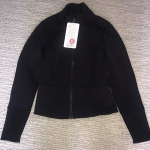 NEW LULULEMON JACKET